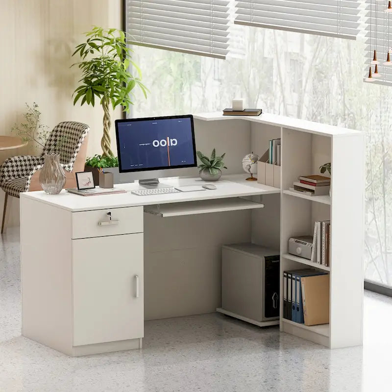 Bureau avec tiroir de réception et une porte